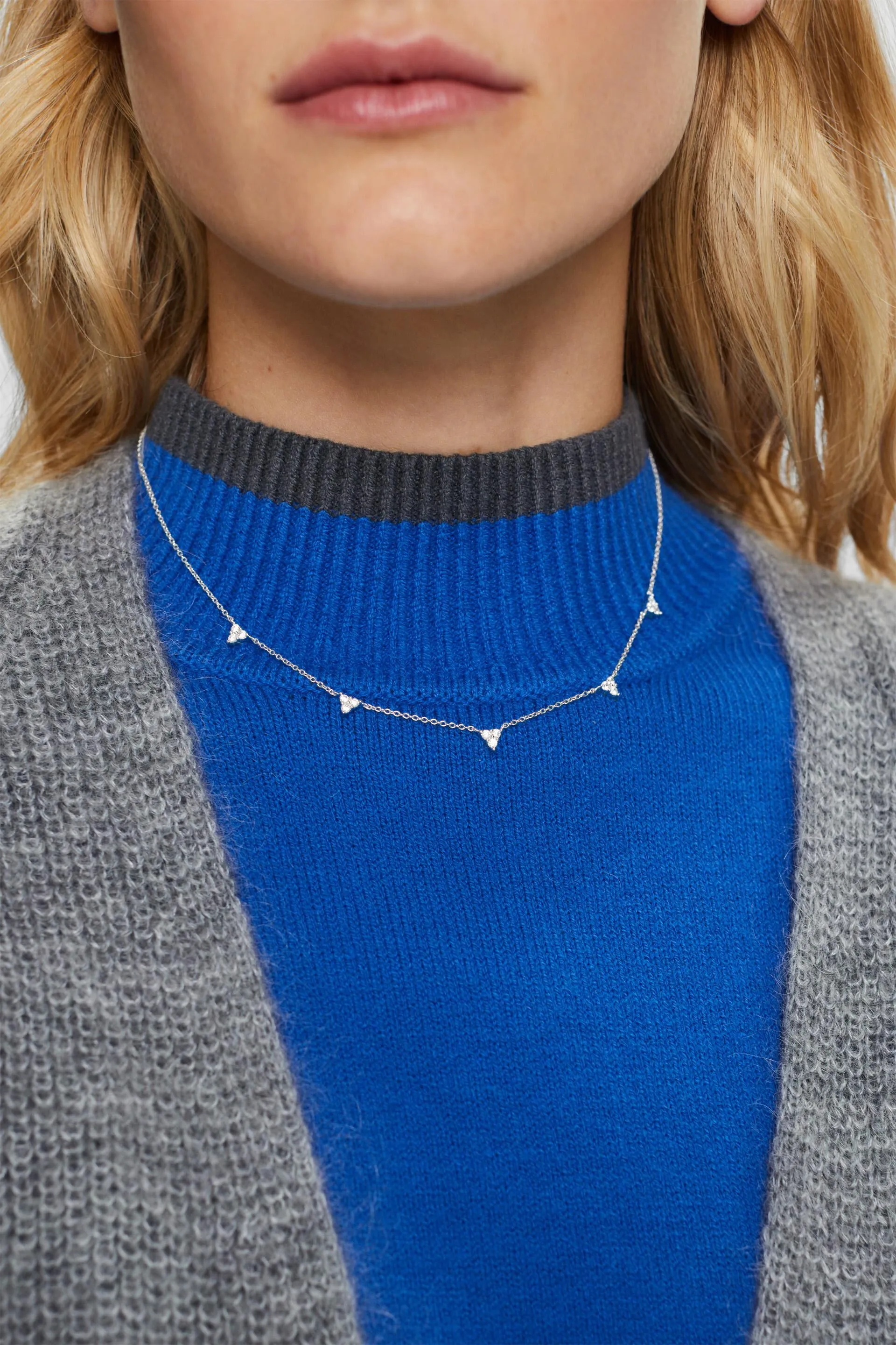 Collana in argento sterling con zirconi